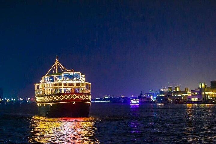 Kairo Nil Dinner Cruise | Bauchtanz, Tanoura & Privattransfer