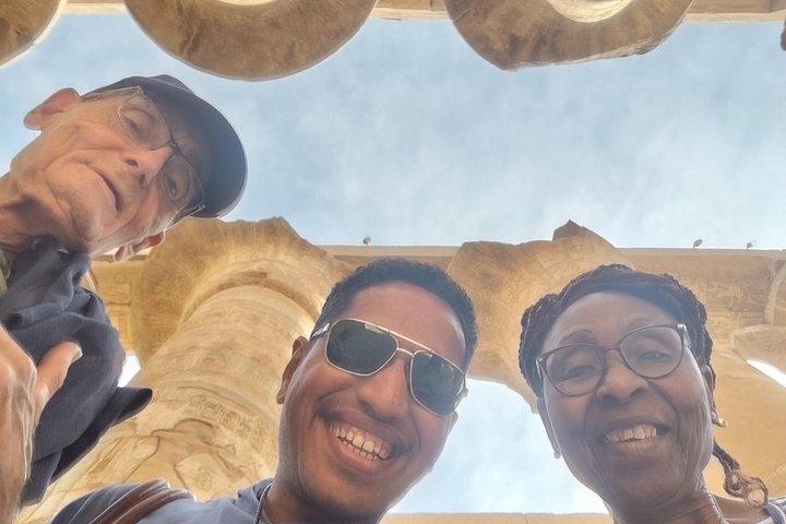 2 - アスワンからルクソールへのナイトナイルクルーズ – アブシンベルを含む