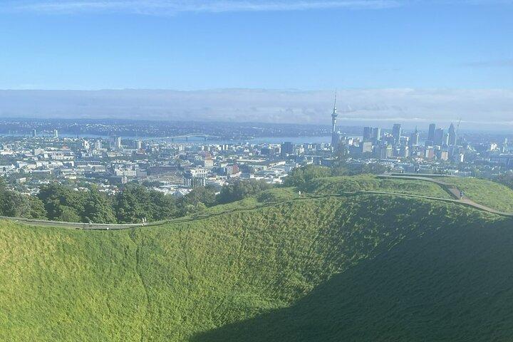 Auckland Volcanoes & Viewpoints Small Group Tour