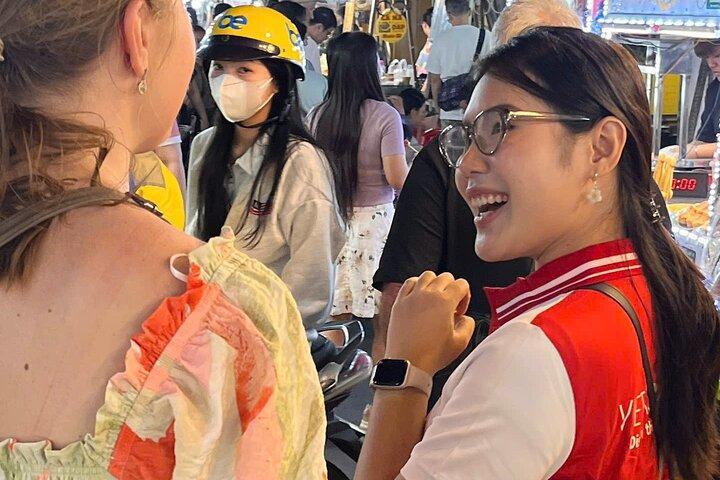 Ho Chi Minh Street Food and Sightseeing By Motorbike