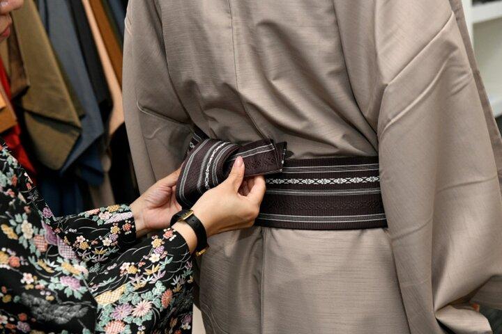 京都おりづるや祇園で着物の茶道体験