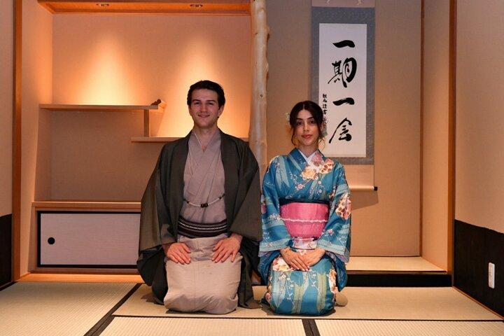京都おりづるや祇園で着物の茶道体験