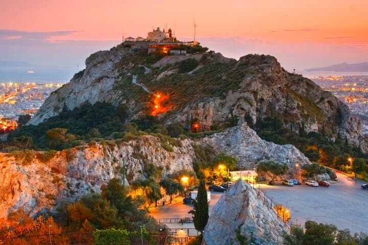 Athens Highlights: Private Half-Day Tour With Wine Tasting