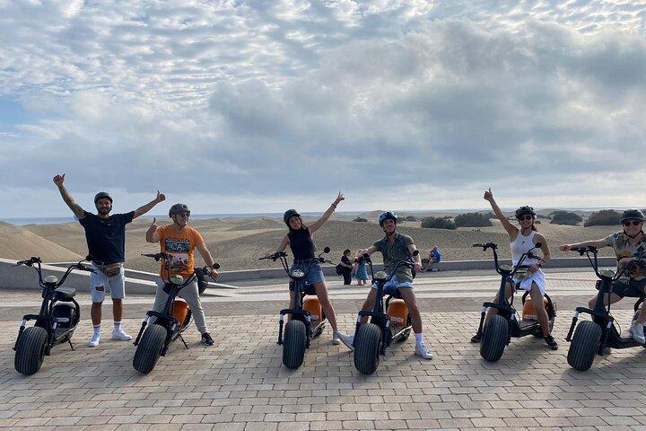 Lej e-Scooter 2 sæder fra 1 til 4 Timer : Udforsk Maspalomas