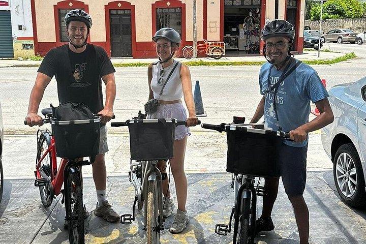 メリダ：電動自転車で歴史と文化を巡る旅