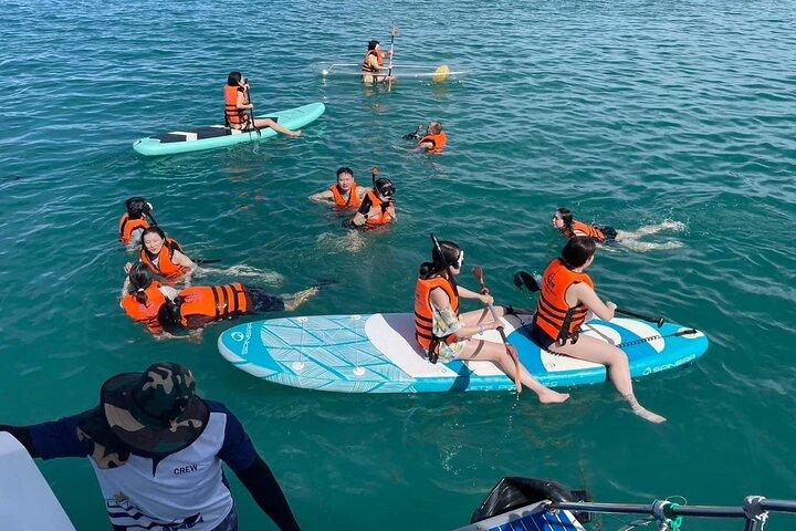 Varkenseiland Sightseeing, snorkelen per catamaran vanuit Koh Samui