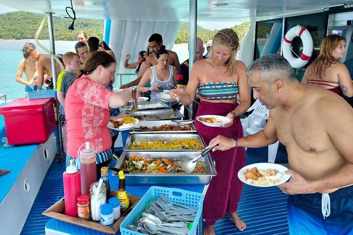 サムイ島：カタマラン島観光＆シュノーケリング