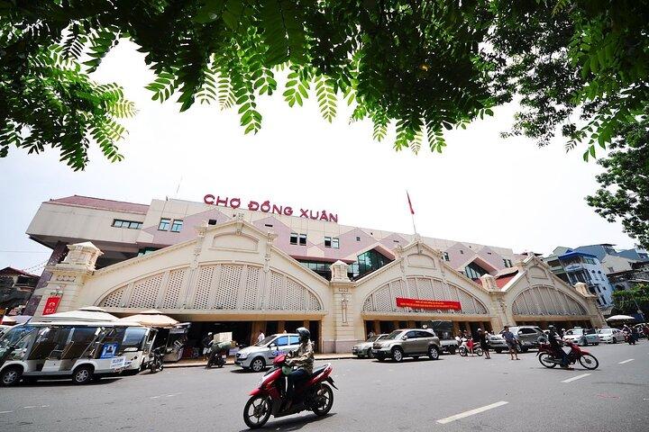 Hanoi Essence Tagestour mit Limousinenservice