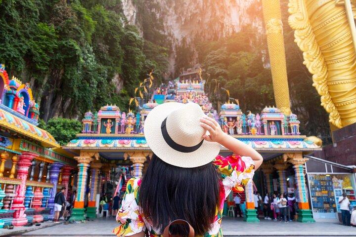 Batu Caves & Half-Day Cultural Blend in Kuala Lumpur Group Tour