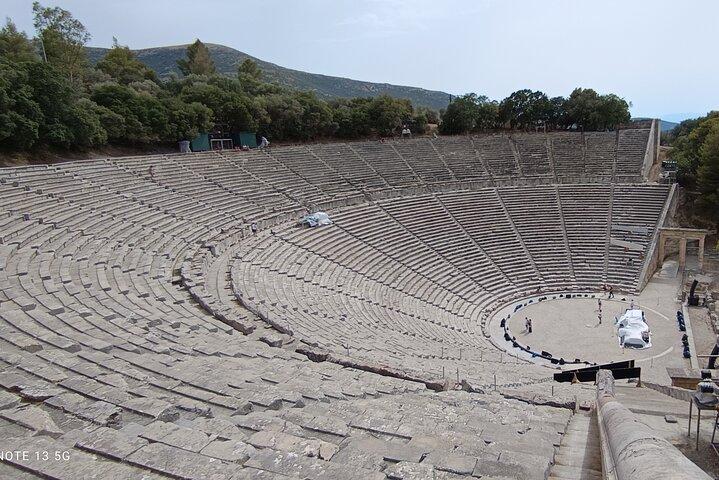 Crucero por el Canal de Corinto, teatro Epidauro y tour privado por Naflio