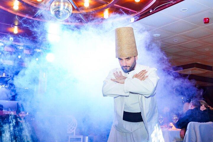 Istanbul: New Year's Eve Bosphorus Cruise with Dinner Shows