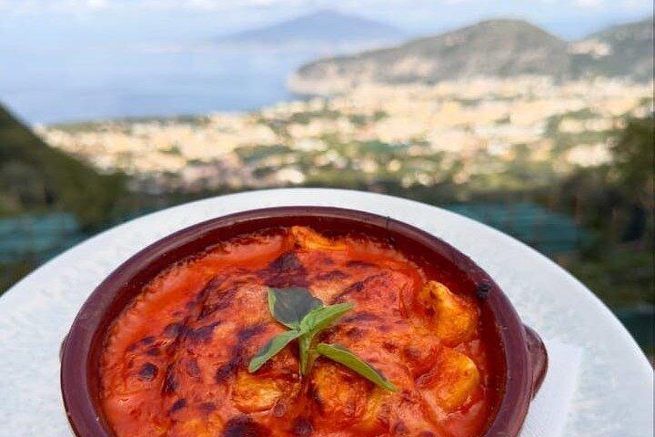 Clase de Cocina en Sorrento : ¡De nuestro Jardín a tu Plato!
