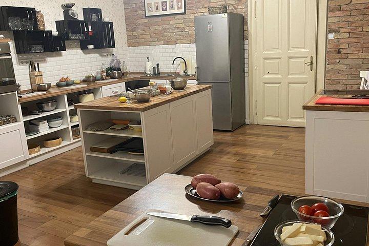 Budapest Cozy 3-Course Hungarian Cooking Class with Wine