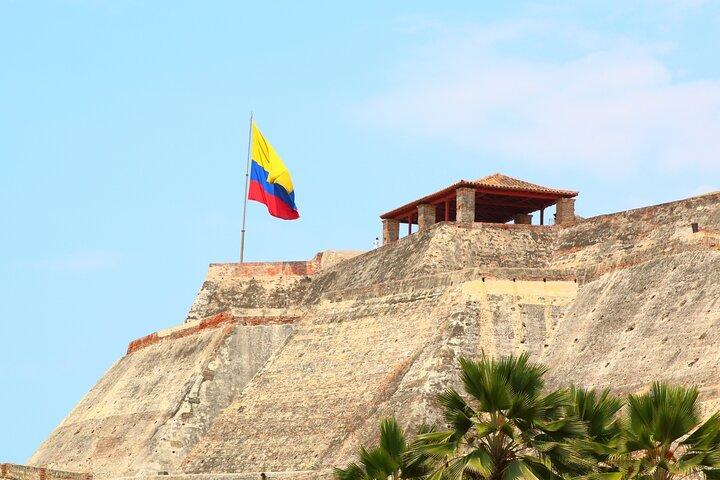 Tour privato di Cartagena Castillo San Felipe con biglietti