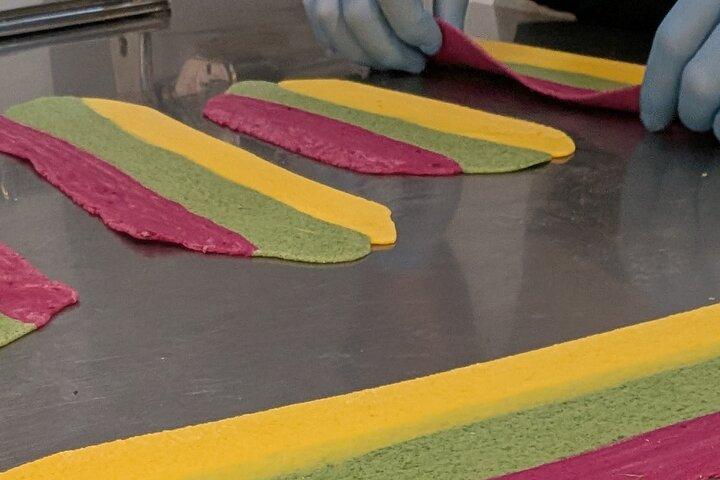 Aula de Massas Coloridas e Tiramisu em Milão