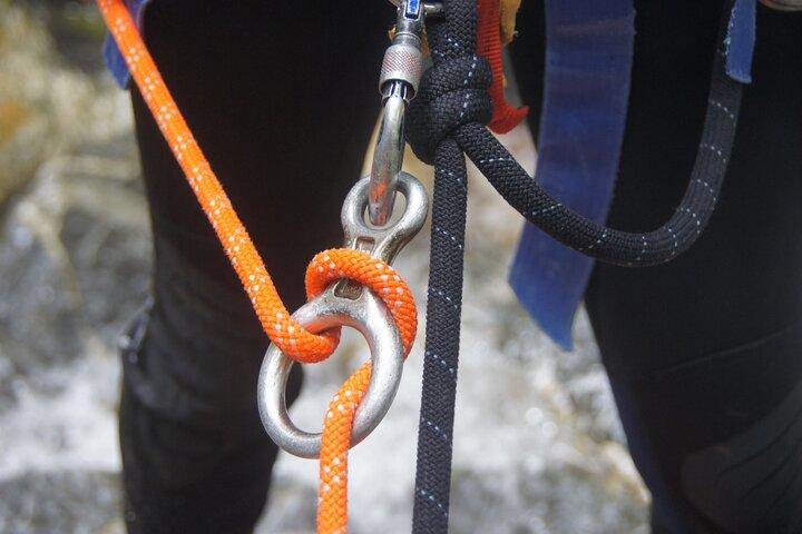 Canyoning in Minca: Wasserfallabstieg