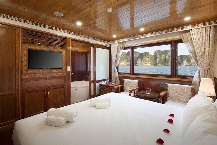 Halong Bay Luxury Cruise 2D1N com refeições e transfer de Hanói