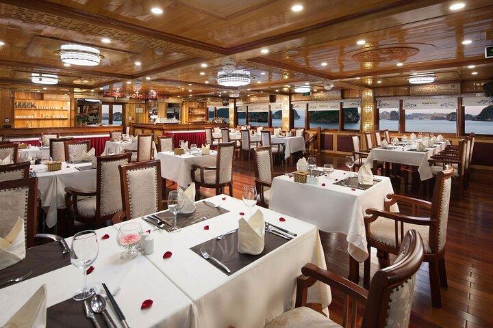 Halong Bay Luxury Cruise 2D1N com refeições e transfer de Hanói