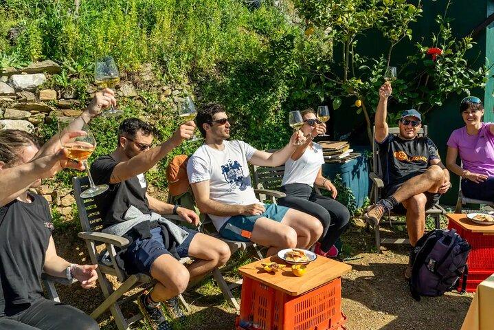 Heroisch: Weinbergwanderung & authentische Weinprobe in Vernazza
