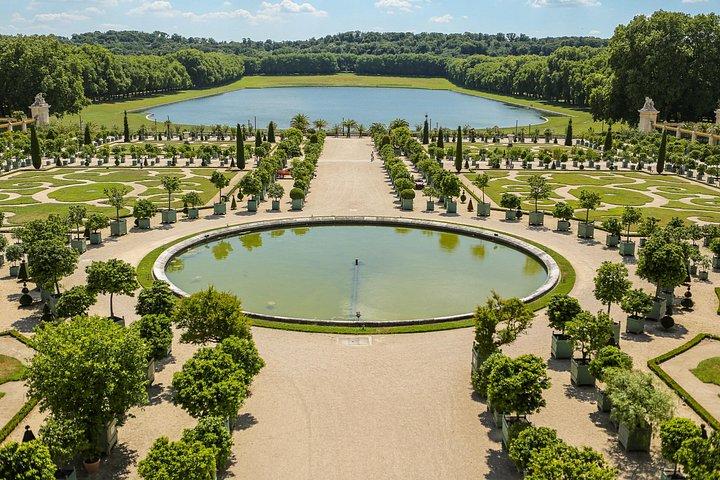 Versailles & Orsay Day Tour with Host, Lunch Optional