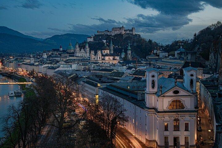 Transfert privé de Prague à Salzbourg avec 2 heures de visites
