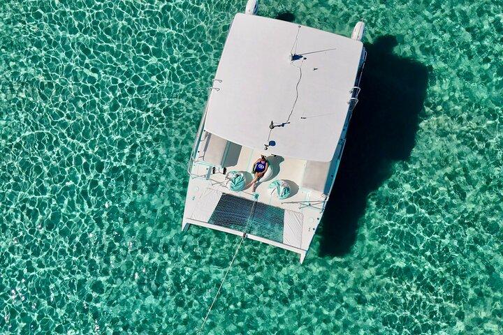 Excursion Mimosas, manoirs et mégayachts