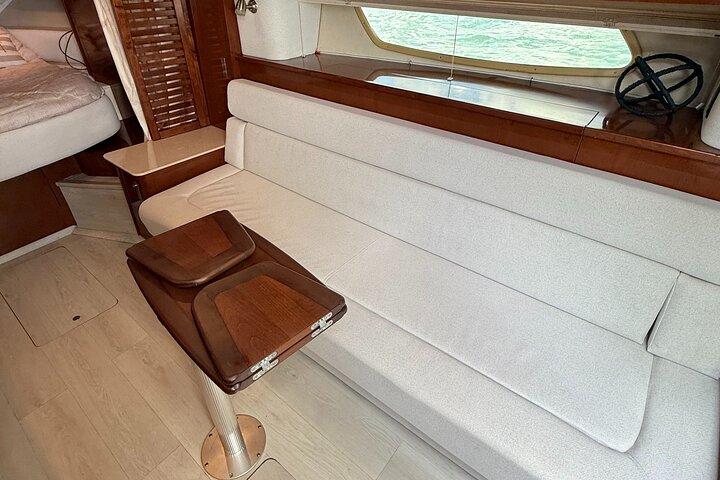 37 Ft Yacht Rental for 2 or 4 hours, Bluetooth, In the Miami Bay