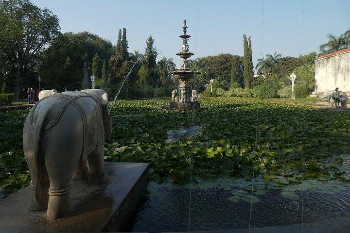 Halbtägige Udaipur Stadtrundfahrt mit Tuk Tuk oder Auto