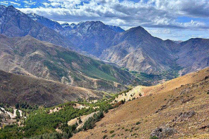 Talamroute Summit Hike 2600m – Lunch Included & 360° Views