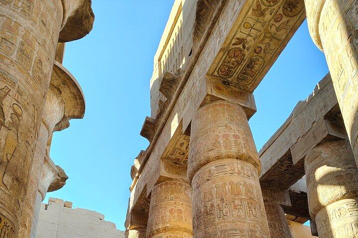 Luxor Valley of the Kings and Tutankhamun Tomb Tour de ônibus