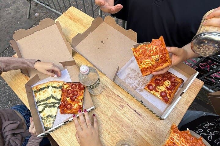 Lower Manhattan's Ultimate Pizza Crawl experience (5 tastings)