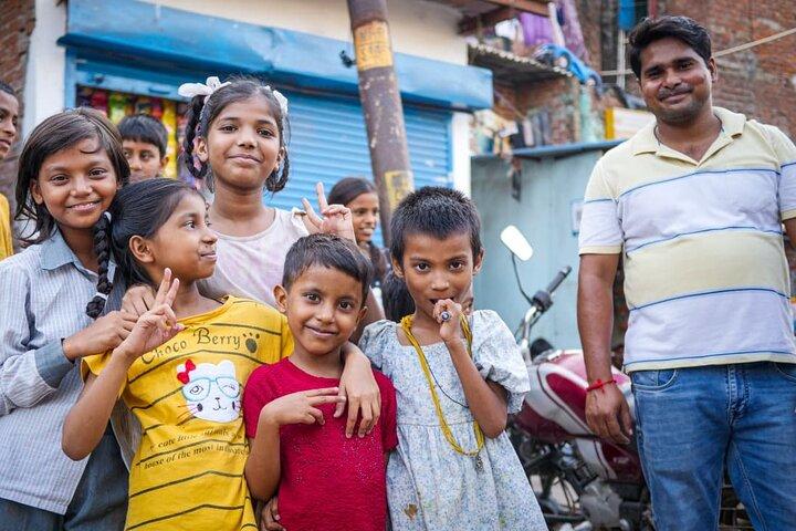 Sanjay Colony Slum Tour with Local Guide