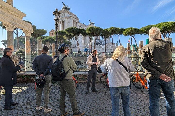 Rome Bike Tour Explore Iconic Landmarks on Two Wheels