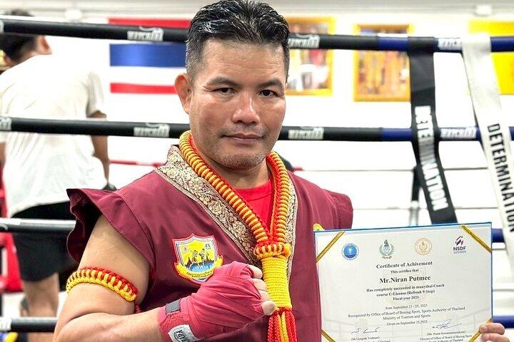 Aulas de Muay Thai em Watchara Muay Thai Gym