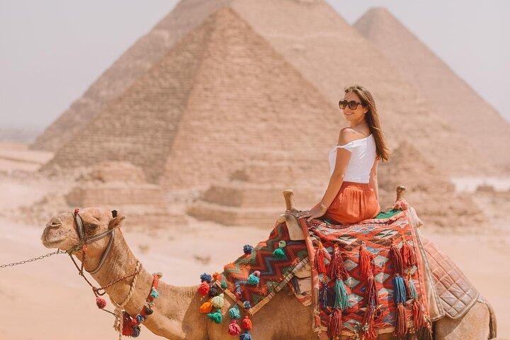 2-timmars privat kameltur i Sahara Gizas pyramidområde