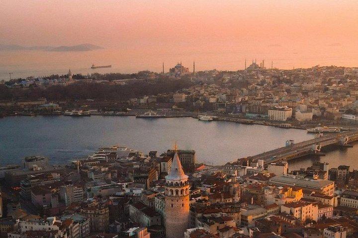 Explore Istanbul with Digital Guide by Locals