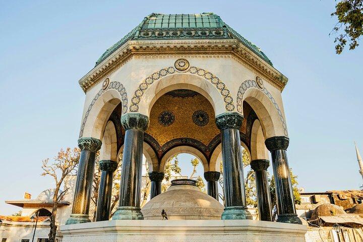 Istanbul: Private City Highlights Tour with Balat & Fener