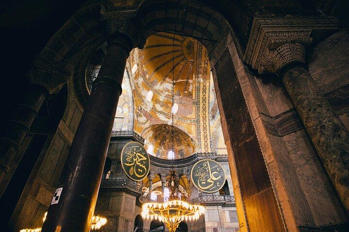 Istanbul: Private City Highlights Tour with Balat & Fener
