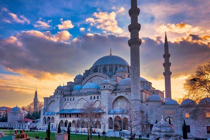 Istanbul: Private City Highlights Tour with Balat & Fener