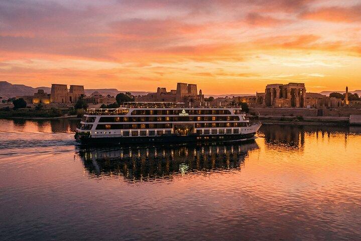 Crociera di lusso sul Nilo da Assuan a Luxor incluso pick-up e trasferimento
