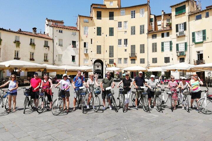 Stadsfietsverhuur in Lucca