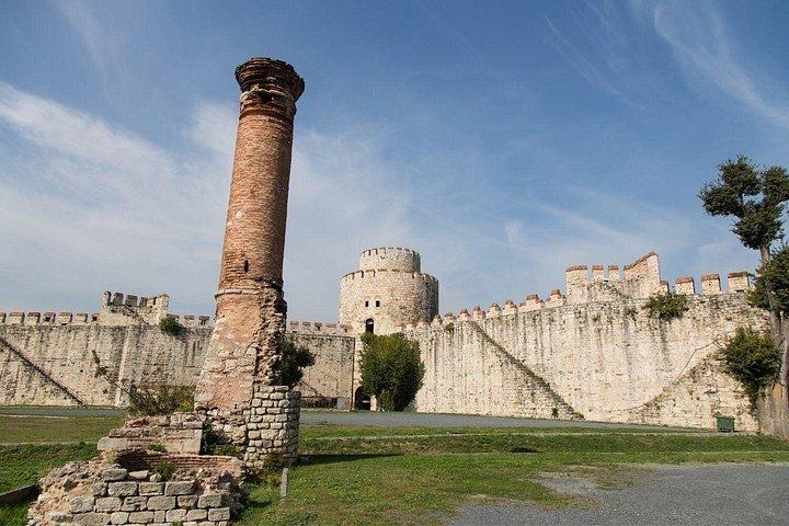 Full Day Istanbul Old Modern Tour with Bosphorus Cruise