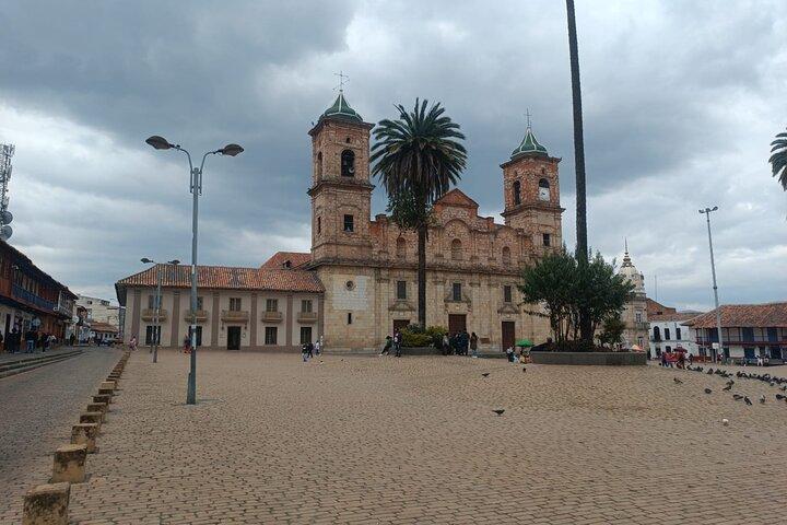 Visite de la cathédrale de sel de Zipaquirá et dégustation de café au départ de Bogotá