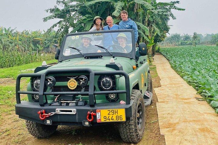 Erkunden Sie das Essen, die Kultur und den Spaß von Hanoi auf einer Jeep-Tour