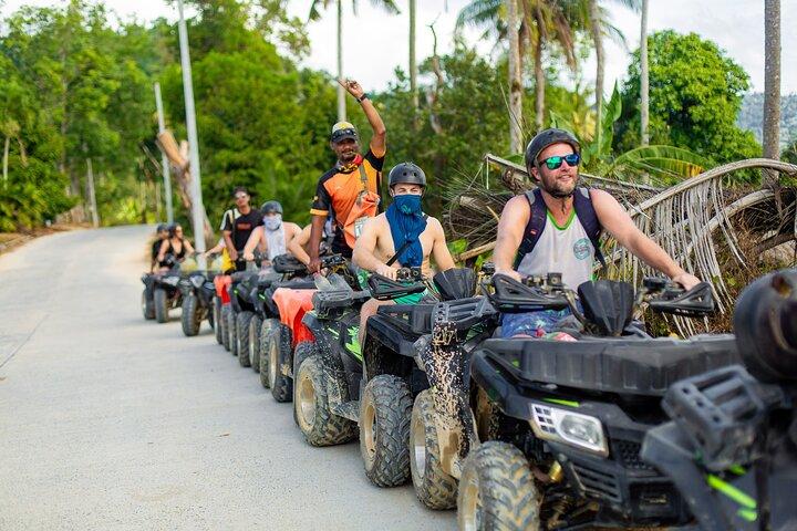 サムイ島ミニATVサファリ30分ジャングルアドベンチャーツアー