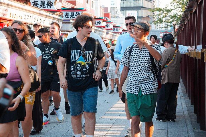 Tokyo : Asakusa Senso-ji Temple & Gamla Stan Walking Tour