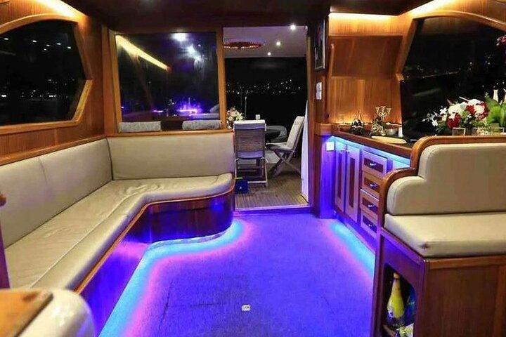 Private Yacht Bosphorus Cruise (2 Hours) - Istanbul Luxury Yacht