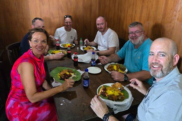 Colombo Local Food Tour & City Tour por TukTuk Todos os alimentos incluídos