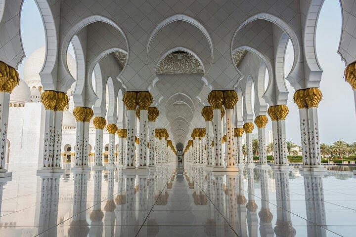 Private Abu Dhabi 6 Hours Layover Tour