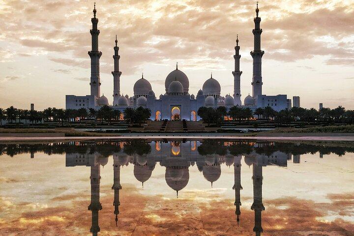 Private Abu Dhabi 6 Hours Layover Tour